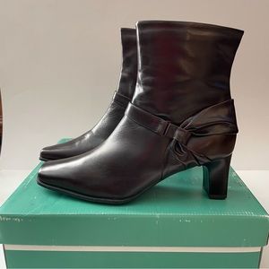 CLARKS Women’s Lark Spur Leather Square Toe Bootie